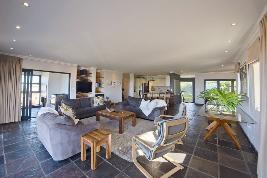 4 Bedroom Property for Sale in Pezula Golf Estate Western Cape